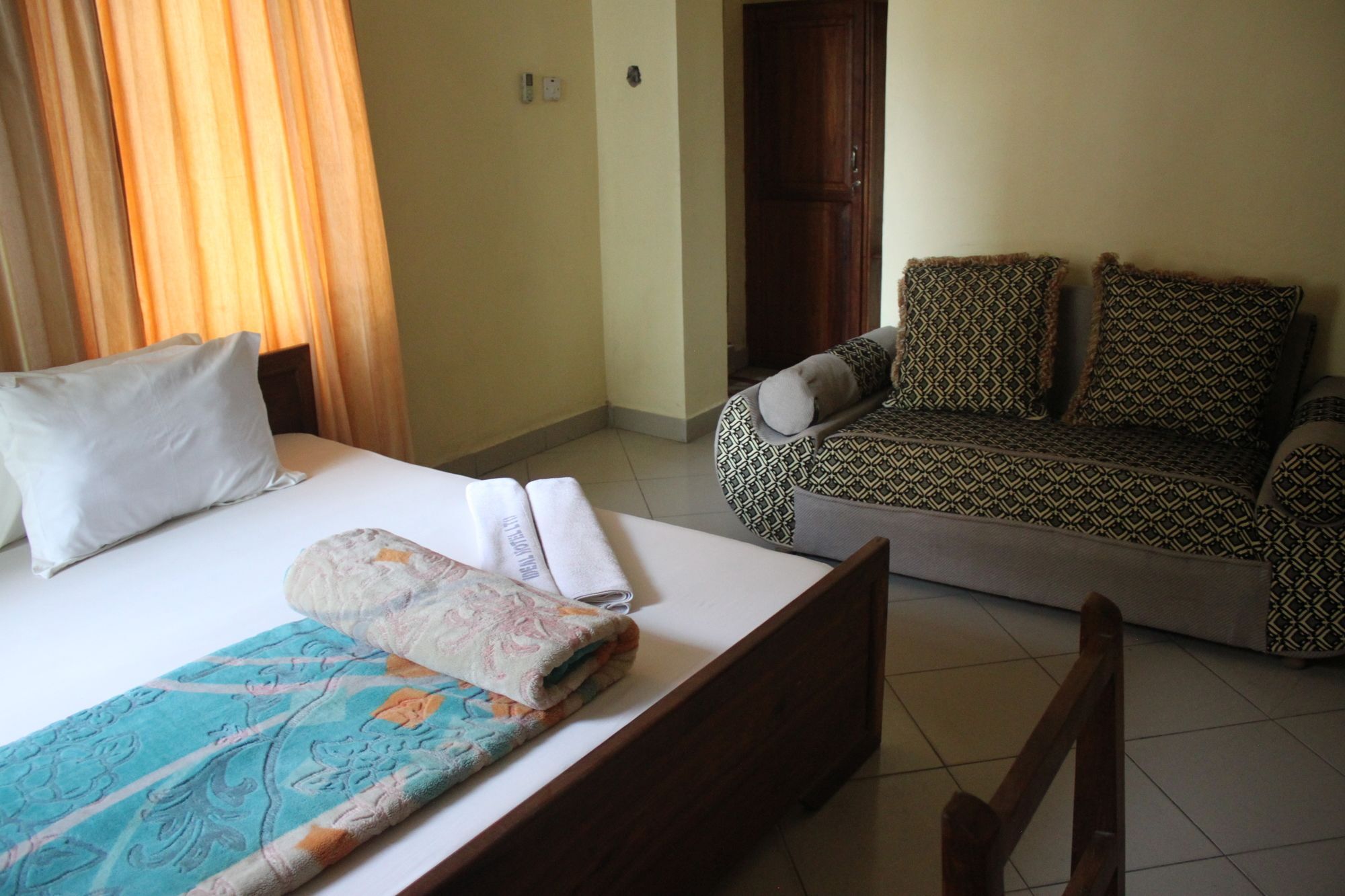Hotel Ideal Dar es Salaam Luaran gambar